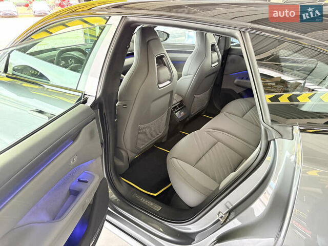 Zeekr 001 2025 в Полтаве на Automoto.ua Серый Zeekr 001, объемом двигателя 0 л и пробегом 1 тыс. км за 45000 $, фото 6 на Automoto.ua