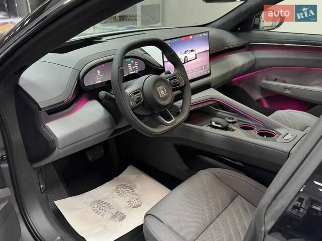 Серый Zeekr 001, объемом двигателя 0 л и пробегом 1 тыс. км за 44499 $, фото 8 на Automoto.ua