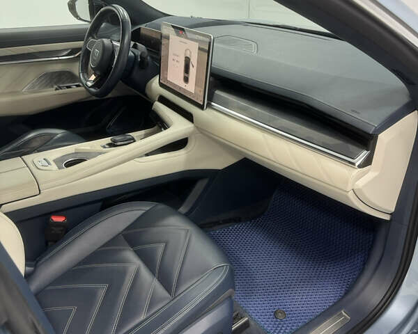 Синій Zeekr 001, об'ємом двигуна 0 л та пробігом 80 тис. км за 35900 $, фото 35 на Automoto.ua