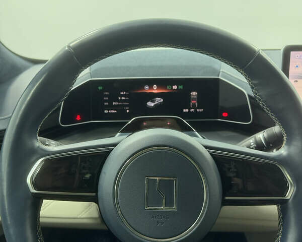 Синій Zeekr 001, об'ємом двигуна 0 л та пробігом 80 тис. км за 35900 $, фото 40 на Automoto.ua