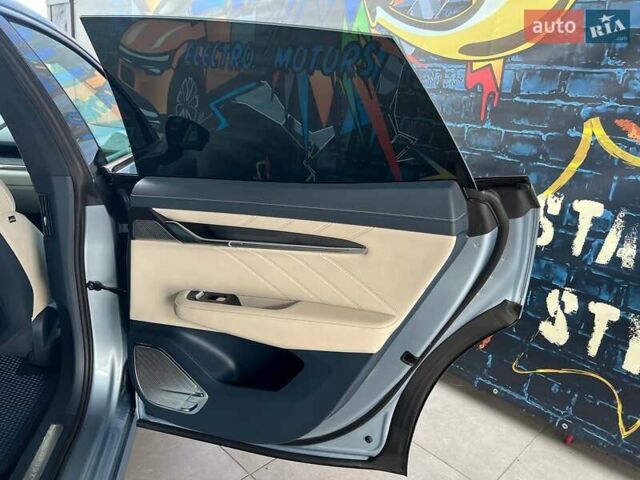 Синий Zeekr 001, объемом двигателя 0 л и пробегом 70 тыс. км за 33999 $, фото 23 на Automoto.ua