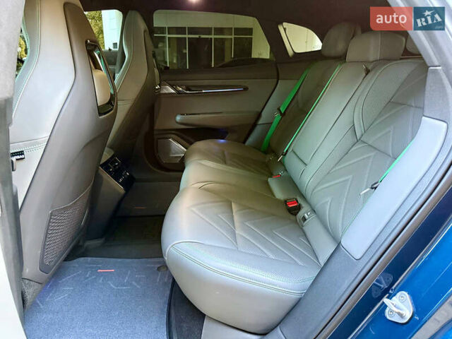 Синій Zeekr 001, об'ємом двигуна 0 л та пробігом 19 тис. км за 39500 $, фото 36 на Automoto.ua