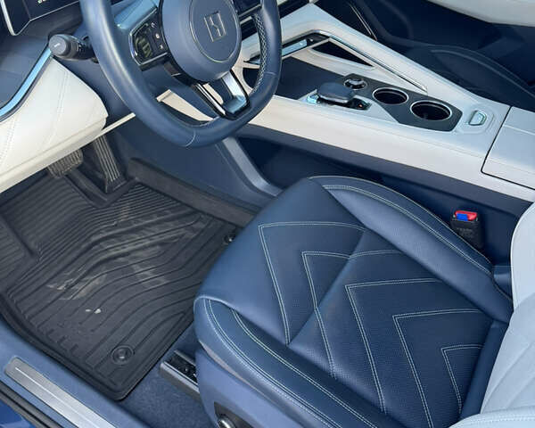 Синий Zeekr 001, объемом двигателя 0 л и пробегом 30 тыс. км за 38500 $, фото 32 на Automoto.ua