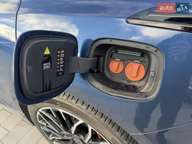 Синій Zeekr 001, об'ємом двигуна 0 л та пробігом 26 тис. км за 48000 $, фото 16 на Automoto.ua