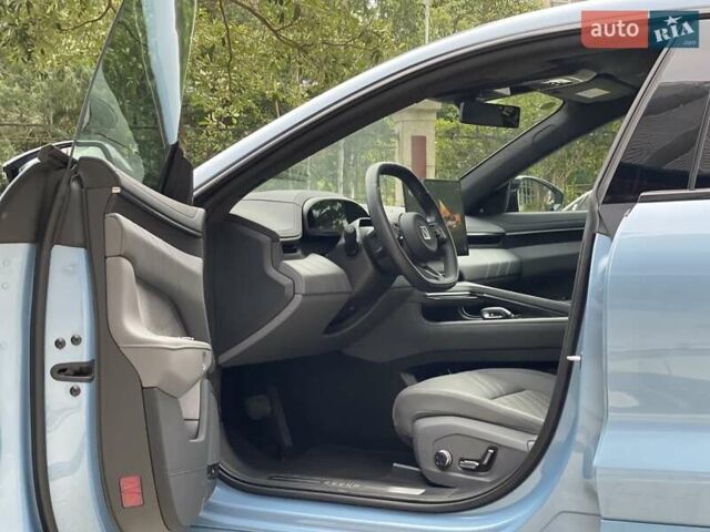 Синий Zeekr 001, объемом двигателя 0 л и пробегом 14 тыс. км за 42900 $, фото 5 на Automoto.ua