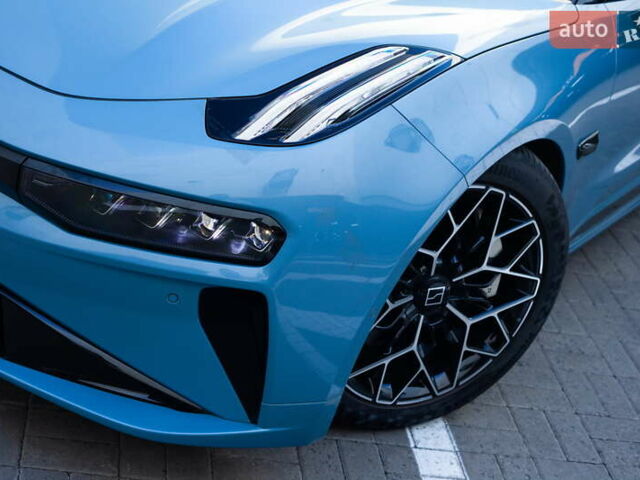 Синій Zeekr 001, об'ємом двигуна 0 л та пробігом 7 тис. км за 44990 $, фото 4 на Automoto.ua