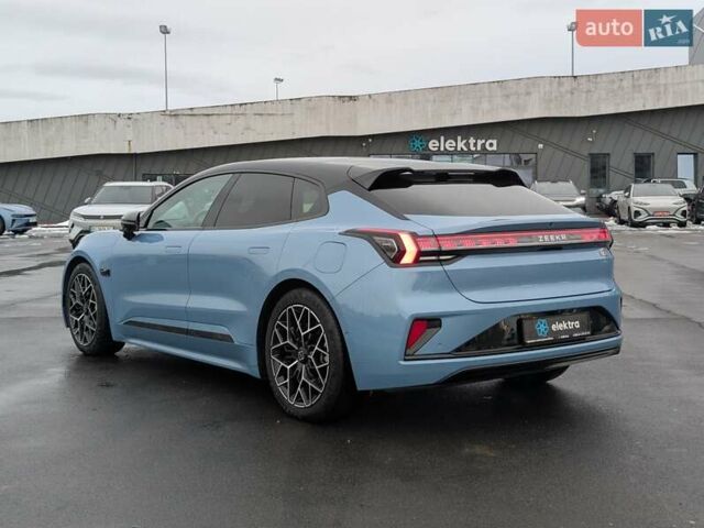 Синій Zeekr 001, об'ємом двигуна 0 л та пробігом 17 тис. км за 43900 $, фото 5 на Automoto.ua