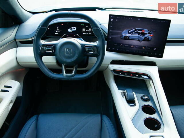 Синій Zeekr 001, об'ємом двигуна 0 л та пробігом 7 тис. км за 44990 $, фото 11 на Automoto.ua