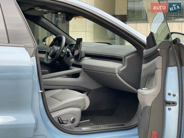 Синий Zeekr 001, объемом двигателя 0 л и пробегом 14 тыс. км за 42900 $, фото 7 на Automoto.ua