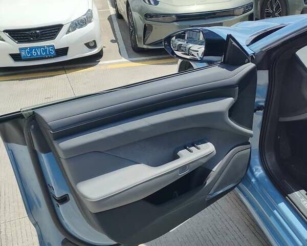 Zeekr 001 2024 в Киеве на Automoto.ua Синий Zeekr 001, объемом двигателя 0 л и пробегом 9 тыс. км за 36900 $, фото 7 на Automoto.ua