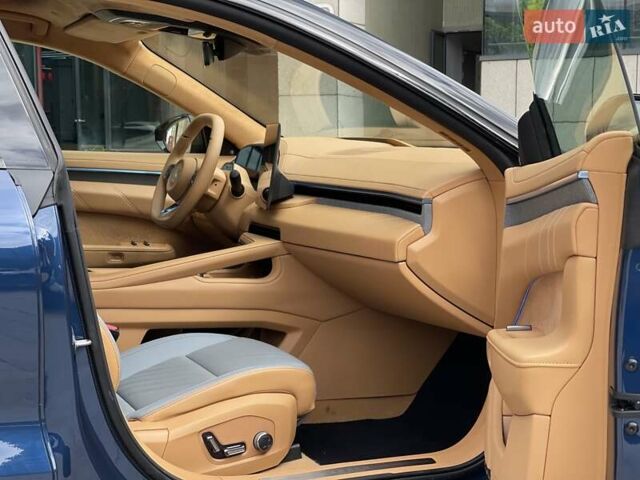 Синий Zeekr 001, объемом двигателя 0 л и пробегом 1 тыс. км за 46700 $, фото 5 на Automoto.ua