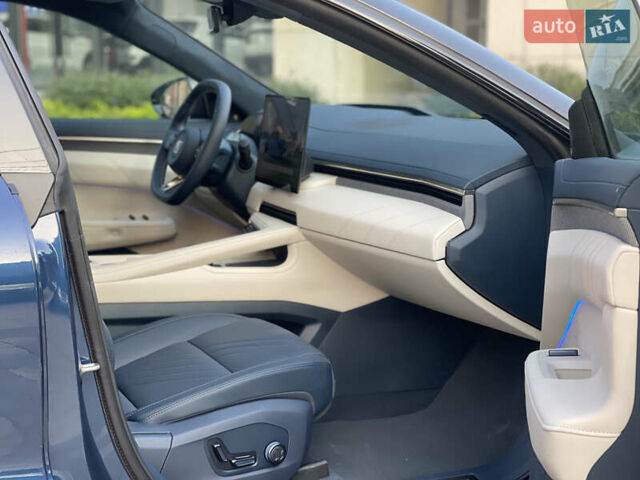 Синий Zeekr 001, объемом двигателя 0 л и пробегом 10 тыс. км за 40500 $, фото 6 на Automoto.ua