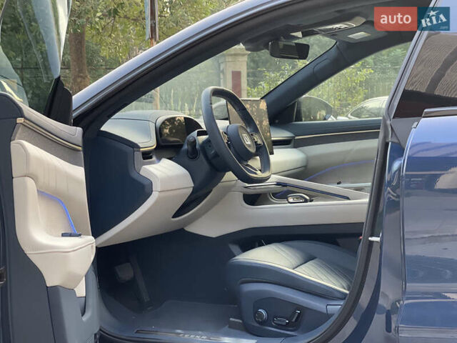 Синий Zeekr 001, объемом двигателя 0 л и пробегом 10 тыс. км за 40500 $, фото 4 на Automoto.ua