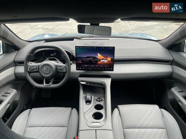 Синий Zeekr 001, объемом двигателя 0 л и пробегом 14 тыс. км за 42900 $, фото 6 на Automoto.ua