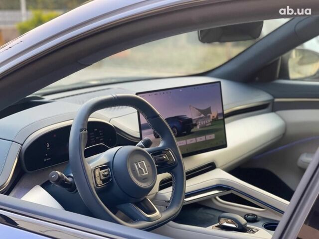 Синий Zeekr 001, объемом двигателя 0 л и пробегом 927 тыс. км за 39000 $, фото 3 на Automoto.ua