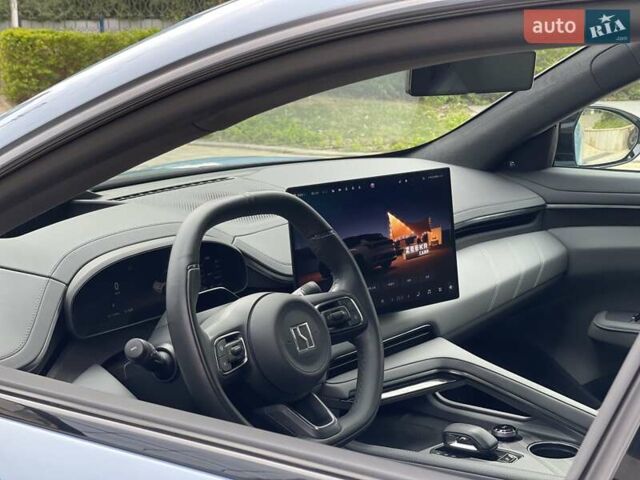 Синий Zeekr 001, объемом двигателя 0 л и пробегом 14 тыс. км за 42900 $, фото 4 на Automoto.ua