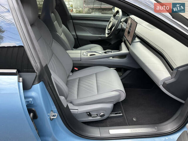 Zeekr 001 2025 в Киеве на Automoto.ua Синий Zeekr 001, объемом двигателя 0 л и пробегом 2 тыс. км за 53999 $, фото 25 на Automoto.ua