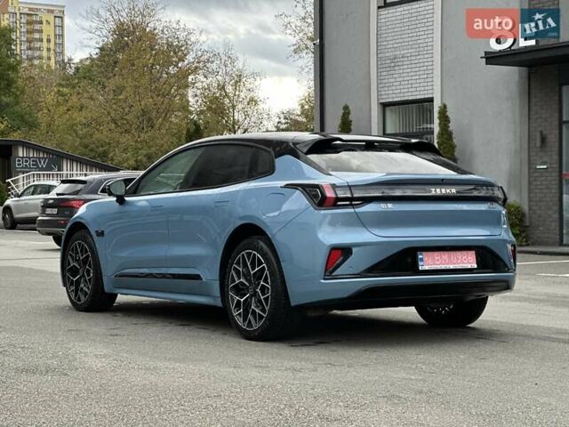 Zeekr 001 2025 в Киеве на Automoto.ua Синий Zeekr 001, объемом двигателя 0 л и пробегом 12 тыс. км за 45450 $, фото 5 на Automoto.ua