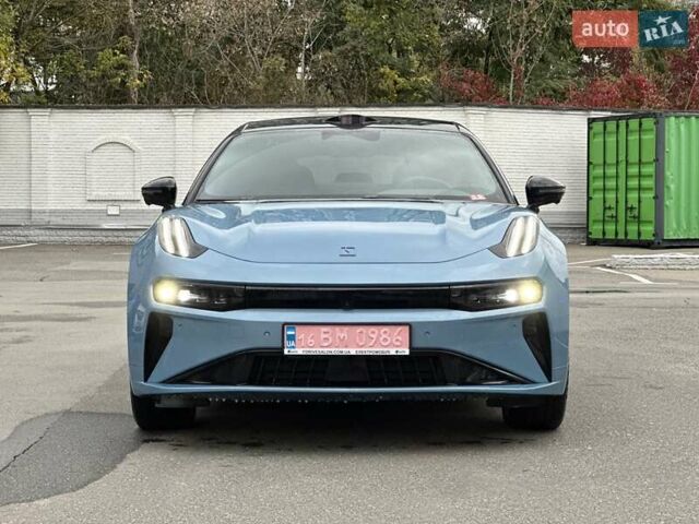 Zeekr 001 2025 в Киеве на Automoto.ua Синий Zeekr 001, объемом двигателя 0 л и пробегом 12 тыс. км за 45450 $, фото 1 на Automoto.ua