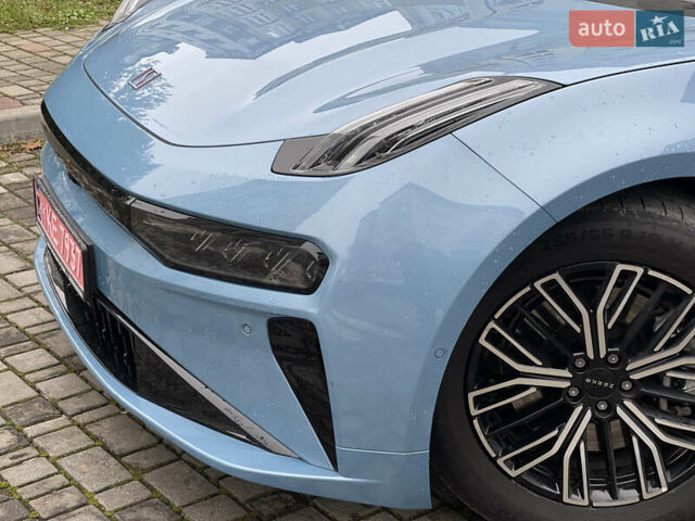 Синий Zeekr 001, объемом двигателя 0 л и пробегом 10 тыс. км за 39500 $, фото 8 на Automoto.ua