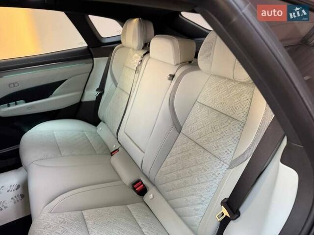 Синий Zeekr 001, объемом двигателя 0 л и пробегом 1 тыс. км за 45199 $, фото 19 на Automoto.ua