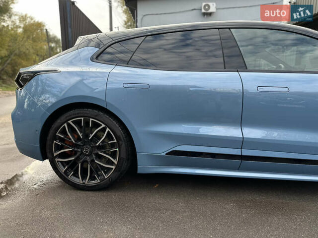 Zeekr 001 2025 в Киеве на Automoto.ua Синий Zeekr 001, объемом двигателя 0 л и пробегом 2 тыс. км за 53999 $, фото 9 на Automoto.ua