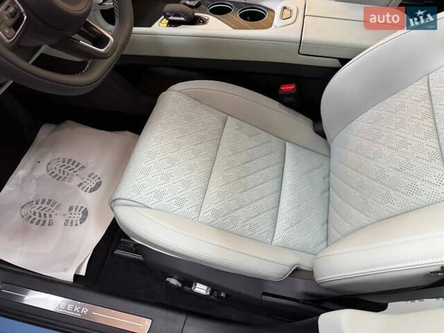 Синий Zeekr 001, объемом двигателя 0 л и пробегом 1 тыс. км за 45199 $, фото 10 на Automoto.ua