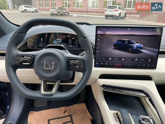 Синий Zeekr 001, объемом двигателя 0 л и пробегом 1 тыс. км за 42900 $, фото 11 на Automoto.ua