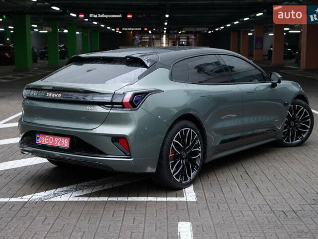 Зелений Zeekr 001, об'ємом двигуна 0 л та пробігом 31 тис. км за 45300 $, фото 6 на Automoto.ua