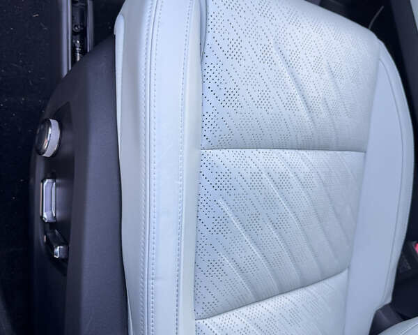 Зелений Zeekr 001, об'ємом двигуна 0 л та пробігом 11 тис. км за 49500 $, фото 30 на Automoto.ua