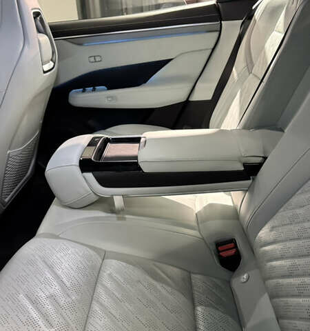 Зеленый Zeekr 001, объемом двигателя 0 л и пробегом 13 тыс. км за 38500 $, фото 27 на Automoto.ua