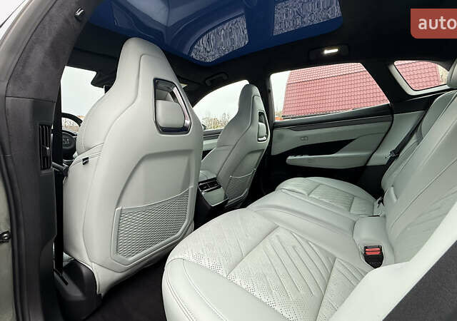 Зелений Zeekr 001, об'ємом двигуна 0 л та пробігом 8 тис. км за 40000 $, фото 27 на Automoto.ua