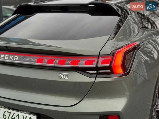 Зелений Zeekr 001, об'ємом двигуна 0 л та пробігом 13 тис. км за 46000 $, фото 18 на Automoto.ua