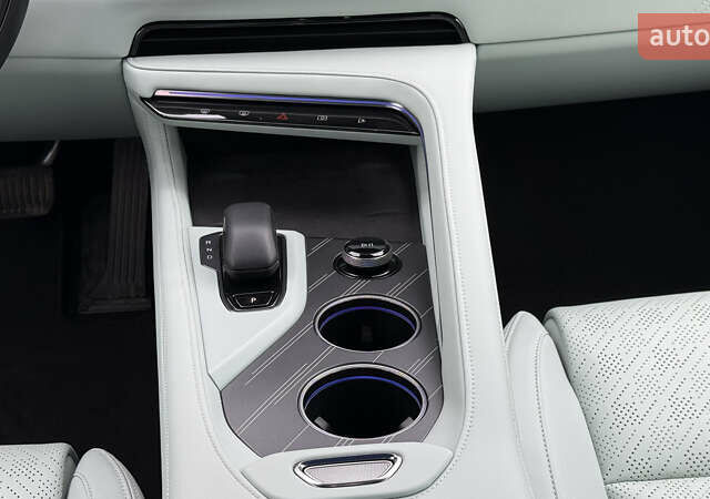 Зелений Zeekr 001, об'ємом двигуна 0 л та пробігом 8 тис. км за 40000 $, фото 20 на Automoto.ua