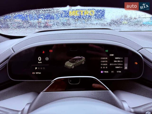 Зеленый Zeekr 001, объемом двигателя 0 л и пробегом 15 тыс. км за 40999 $, фото 11 на Automoto.ua