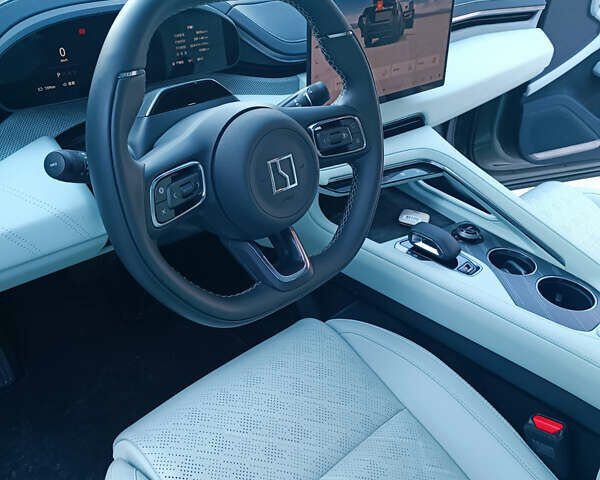 Zeekr 001 2024 в Хмельницком на Automoto.ua Зеленый Zeekr 001, объемом двигателя 0 л и пробегом 13 тыс. км за 45000 $, фото 45 на Automoto.ua