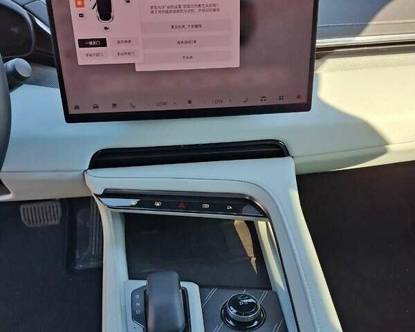 Зеленый Zeekr 001, объемом двигателя 0 л и пробегом 15 тыс. км за 45500 $, фото 6 на Automoto.ua