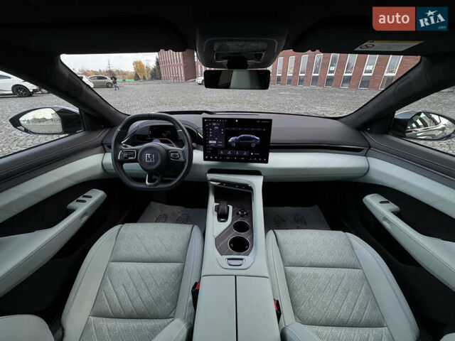 Зелений Zeekr 001, об'ємом двигуна 0 л та пробігом 13 тис. км за 42500 $, фото 20 на Automoto.ua