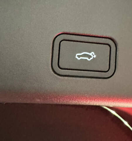 Зеленый Zeekr 001, объемом двигателя 0 л и пробегом 13 тыс. км за 38500 $, фото 30 на Automoto.ua