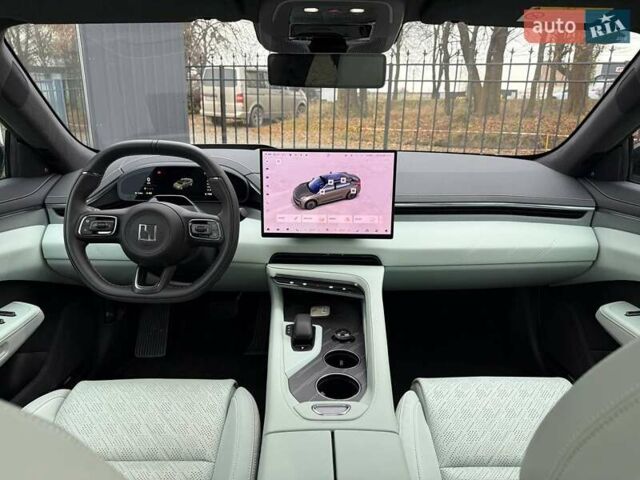 Зелений Zeekr 001, об'ємом двигуна 0 л та пробігом 13 тис. км за 46000 $, фото 38 на Automoto.ua