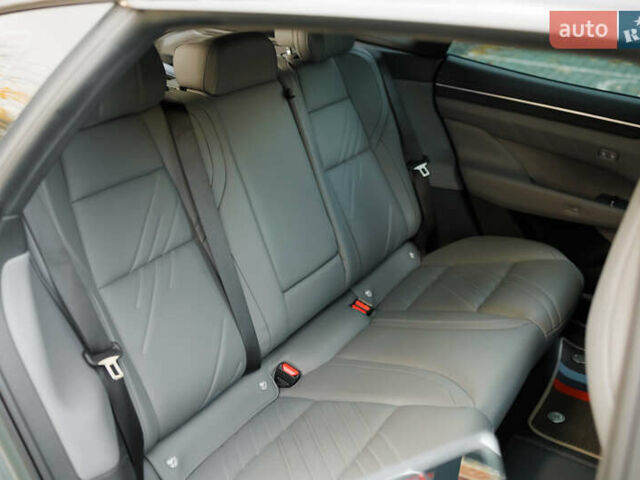 Зелений Zeekr 001, об'ємом двигуна 0 л та пробігом 39 тис. км за 37800 $, фото 26 на Automoto.ua