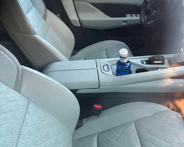 Зелений Zeekr 001, об'ємом двигуна 0 л та пробігом 11 тис. км за 46400 $, фото 1 на Automoto.ua