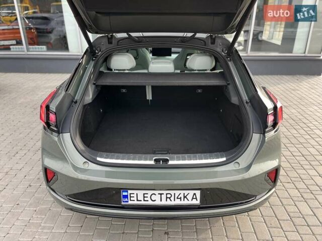 Зеленый Zeekr 001, объемом двигателя 0 л и пробегом 12 тыс. км за 46000 $, фото 5 на Automoto.ua