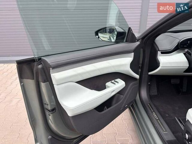 Зелений Zeekr 001, об'ємом двигуна 0 л та пробігом 11 тис. км за 37400 $, фото 11 на Automoto.ua