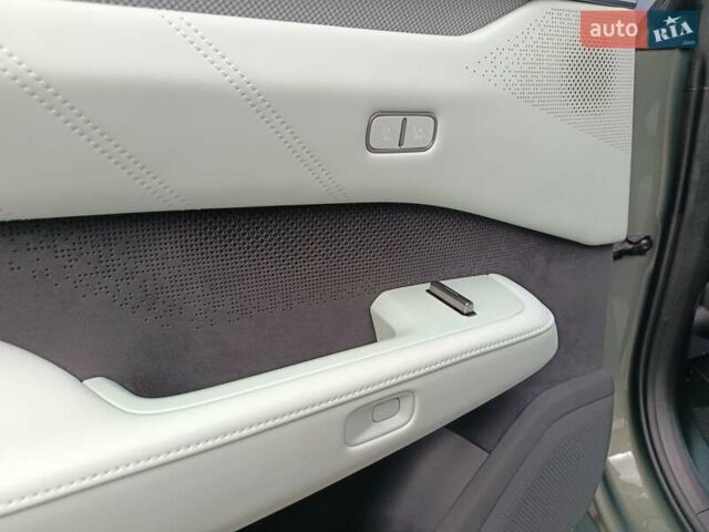 Zeekr 001 2024 в Хмельницком на Automoto.ua Зеленый Zeekr 001, объемом двигателя 0 л и пробегом 11 тыс. км за 38400 $, фото 30 на Automoto.ua