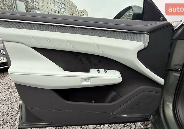 Зелений Zeekr 001, об'ємом двигуна 0 л та пробігом 8 тис. км за 40000 $, фото 23 на Automoto.ua