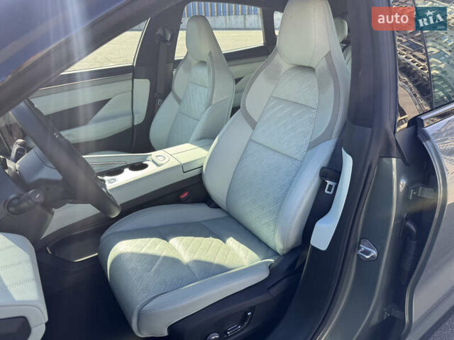 Зелений Zeekr 001, об'ємом двигуна 0 л та пробігом 5 тис. км за 39500 $, фото 22 на Automoto.ua