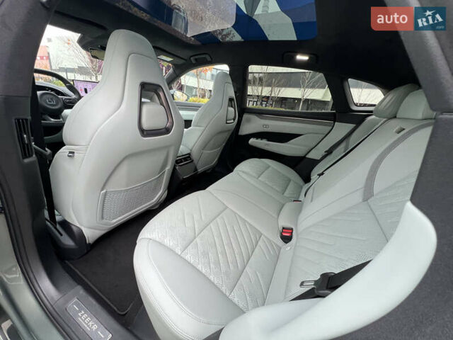 Зеленый Zeekr 001, объемом двигателя 0 л и пробегом 13 тыс. км за 43000 $, фото 23 на Automoto.ua