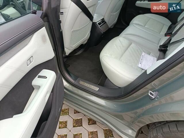 Zeekr 001 2024 в Хмельницком на Automoto.ua Зеленый Zeekr 001, объемом двигателя 0 л и пробегом 11 тыс. км за 38400 $, фото 29 на Automoto.ua