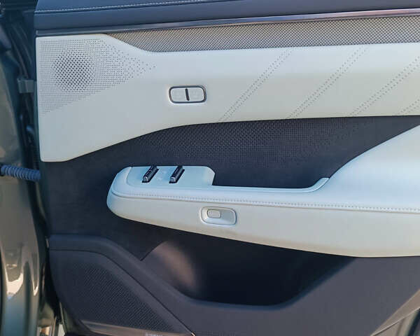 Zeekr 001 2024 в Хмельницком на Automoto.ua Зеленый Zeekr 001, объемом двигателя 0 л и пробегом 13 тыс. км за 45000 $, фото 36 на Automoto.ua